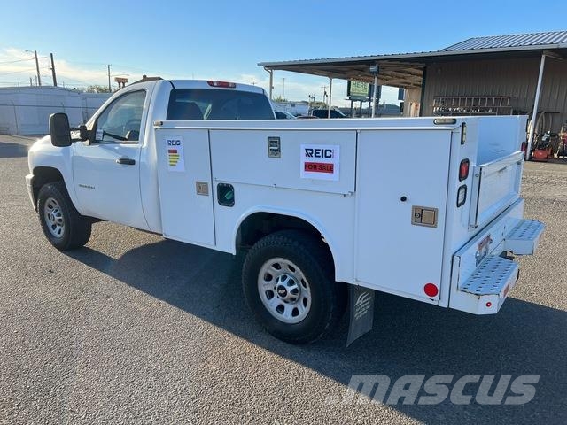 Chevrolet Silverado 3500 皮卡.傳統半斗卡車/側卸板