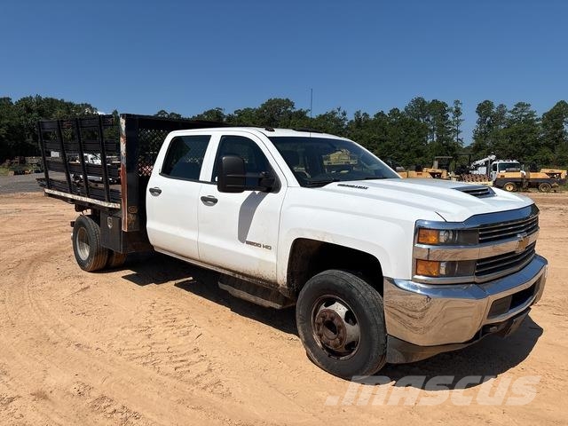 Chevrolet Silverado 3500HD Flatbed/Dropside trucks