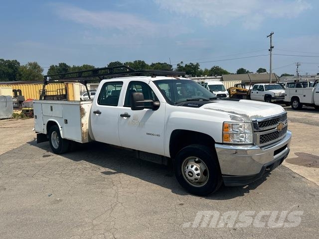 Chevrolet Silverado 3500HD Пікапи / Бічне розвантаження