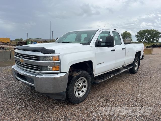 Chevrolet Silverado 3500HD Pikapai / Bortiniai sunkvežimiai