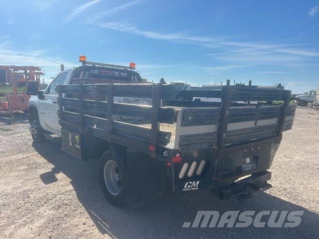 Chevrolet Silverado 3500HD Flatbed / Dropside trucks