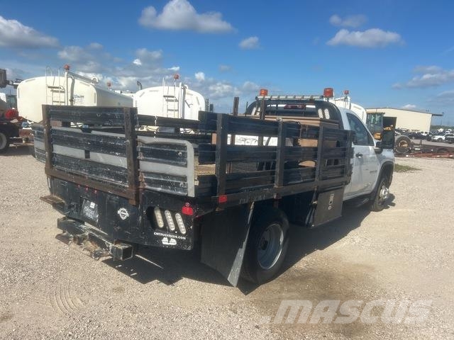 Chevrolet Silverado 3500HD Flatbed / Dropside trucks