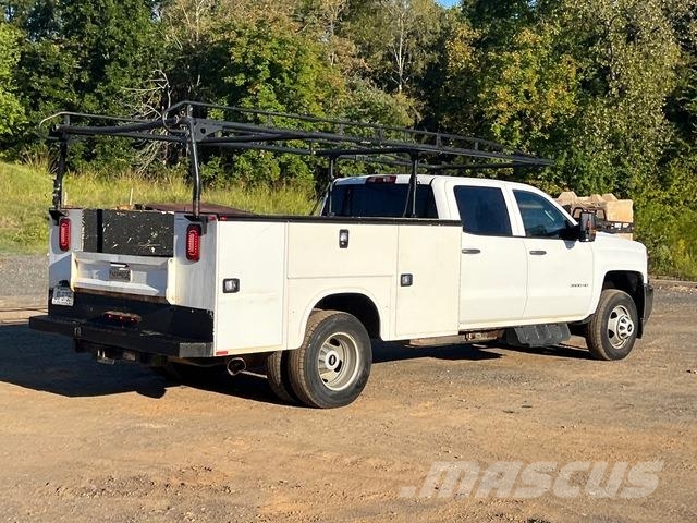Chevrolet Silverado 3500HD Pikaplar