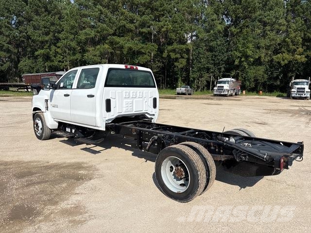 Chevrolet Silverado 5500HD كابينة والداخلية