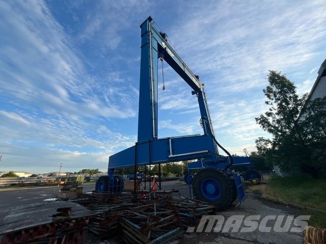  Cimolai MST100 Overhead and gantry cranes