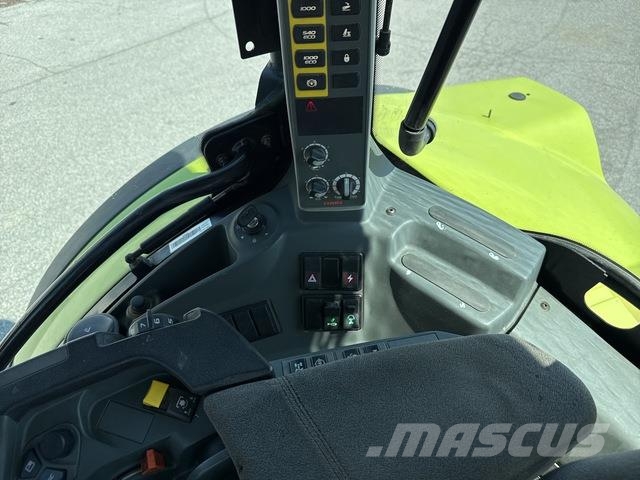 CLAAS Arion 550 Tractoare