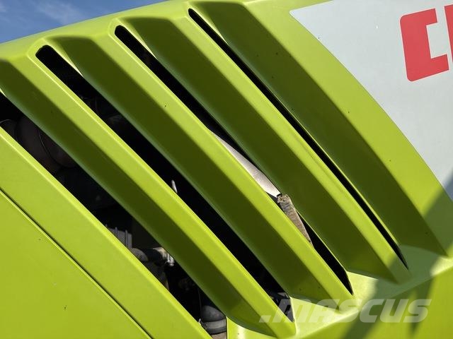 CLAAS Arion 550 Tractoare