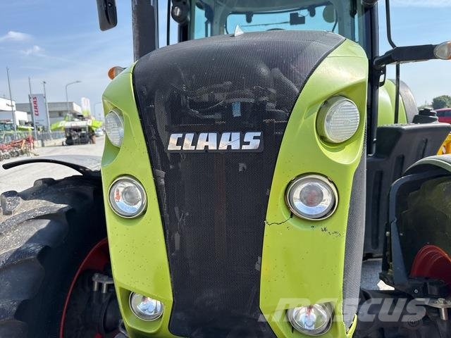 CLAAS Arion 550 Tractoare