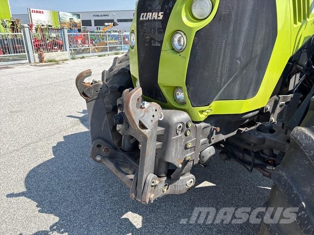 CLAAS Arion 550 Tractoare