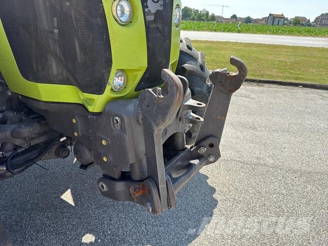 CLAAS Arion 550 Tractoare