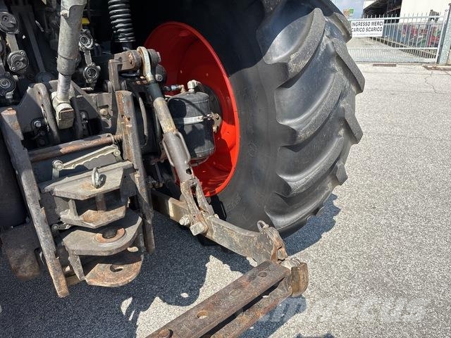 CLAAS Arion 550 Tractoare
