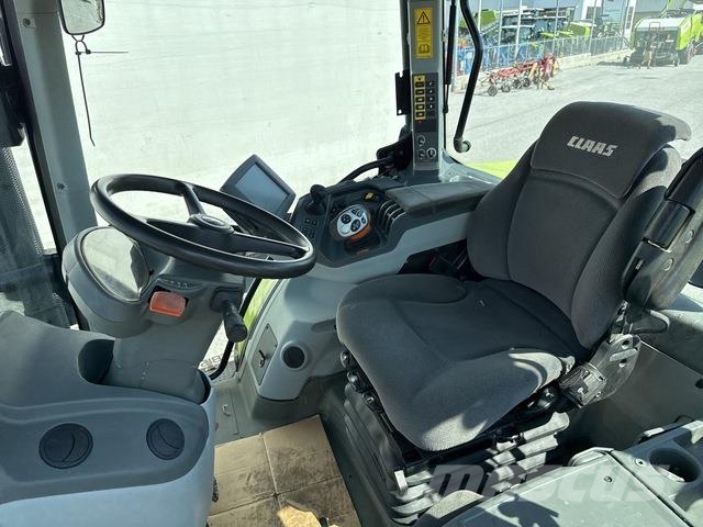 CLAAS Arion 550 Tractoare
