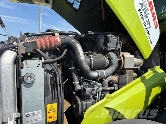 CLAAS Arion 630 Tractoare