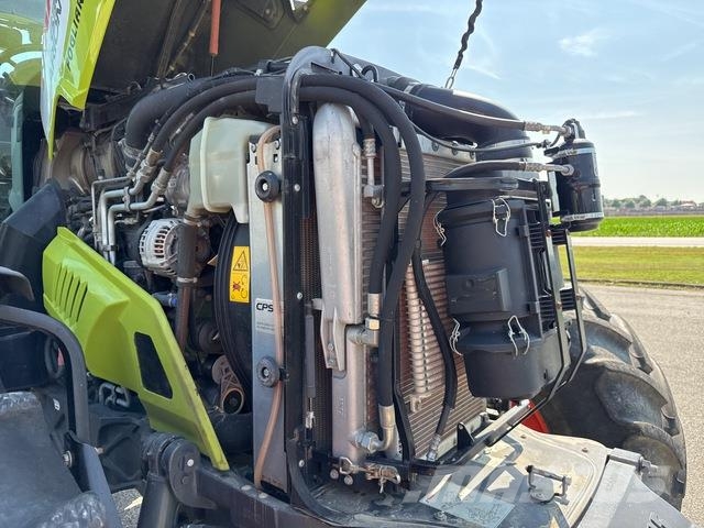 CLAAS Arion 630 Tractoare
