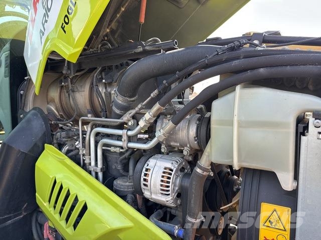 CLAAS Arion 630 Tractoare