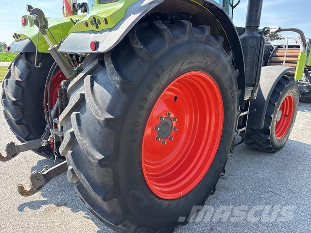 CLAAS Arion 630 Tractoare