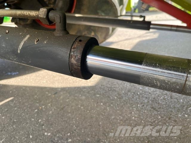 CLAAS Lexion 570 Θεριζοαλωνιστικές μηχανές