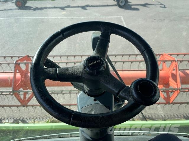 CLAAS Lexion 570 Θεριζοαλωνιστικές μηχανές