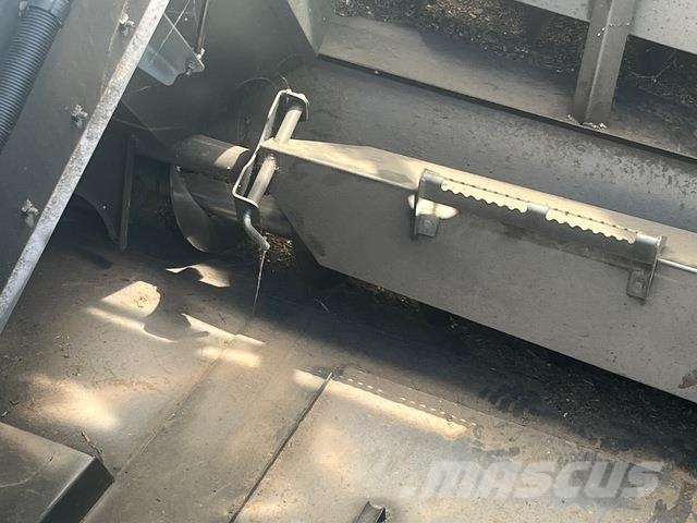 CLAAS Lexion 6700TT Θεριζοαλωνιστικές μηχανές
