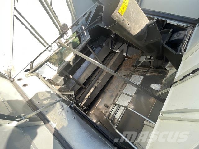 CLAAS Lexion 6700TT Θεριζοαλωνιστικές μηχανές