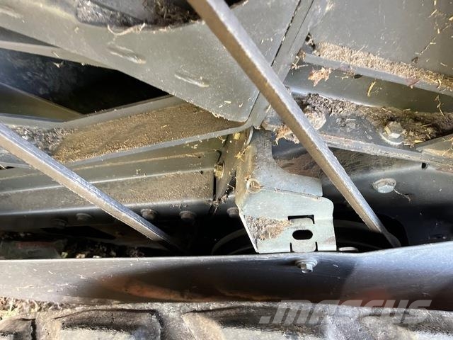 CLAAS Lexion 6700TT Θεριζοαλωνιστικές μηχανές