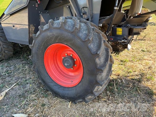 CLAAS Lexion 6700TT Θεριζοαλωνιστικές μηχανές
