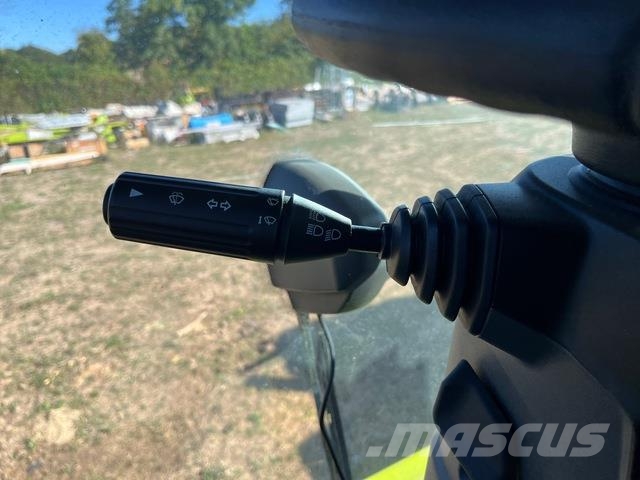 CLAAS Lexion 6700TT Θεριζοαλωνιστικές μηχανές