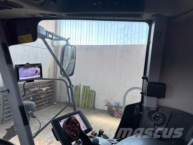 CLAAS Lexion 740 Teraviljakombainid