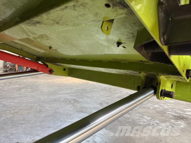 CLAAS Lexion 740 Teraviljakombainid