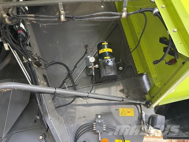 CLAAS Lexion 740 Teraviljakombainid