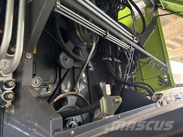 CLAAS Lexion 740 Teraviljakombainid
