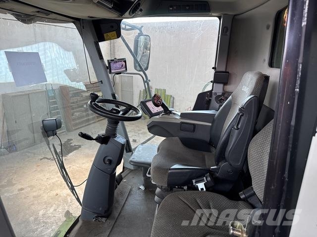 CLAAS Lexion 740 Teraviljakombainid
