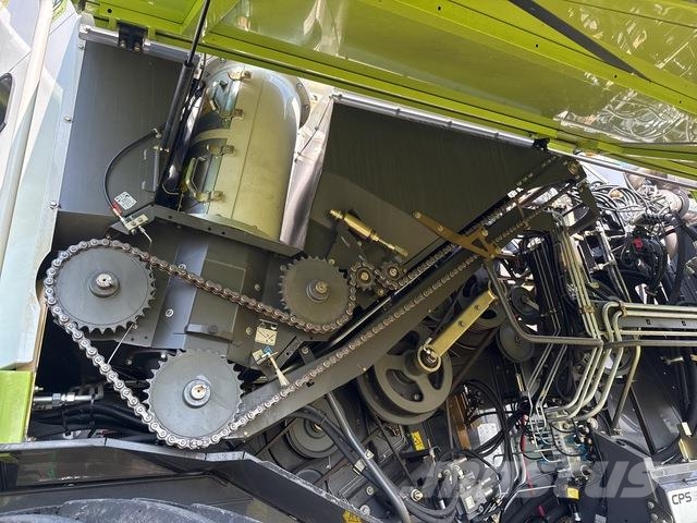 CLAAS Lexion 750 Teraviljakombainid