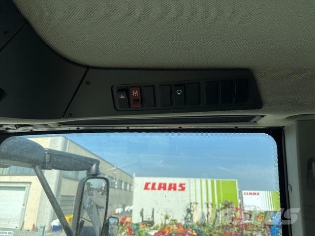 CLAAS Lexion 750 Teraviljakombainid