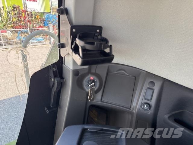 CLAAS Lexion 750 Teraviljakombainid