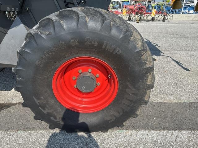 CLAAS Lexion 750 Teraviljakombainid