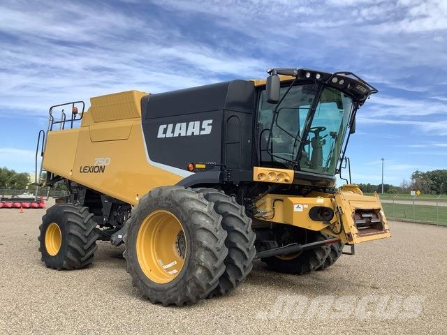 CLAAS Lexion 750 Skurtreskere