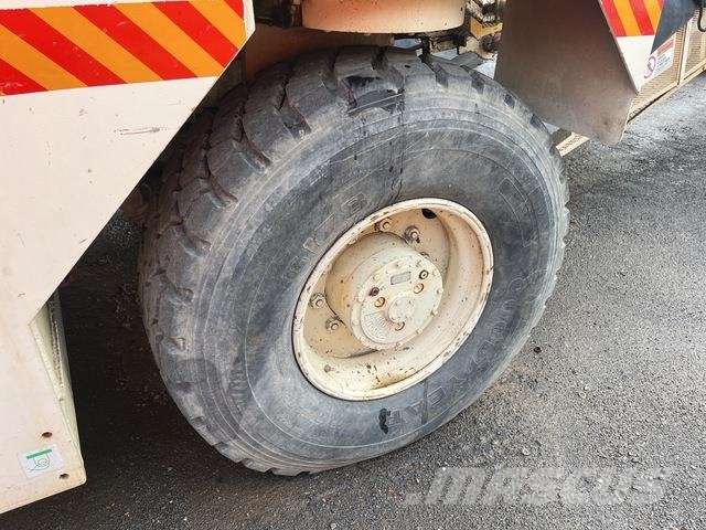 CMI MTP-4004B Betona klājēji