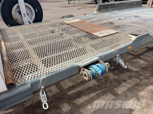 Cobbco Fabrications Vehicle transport trailers