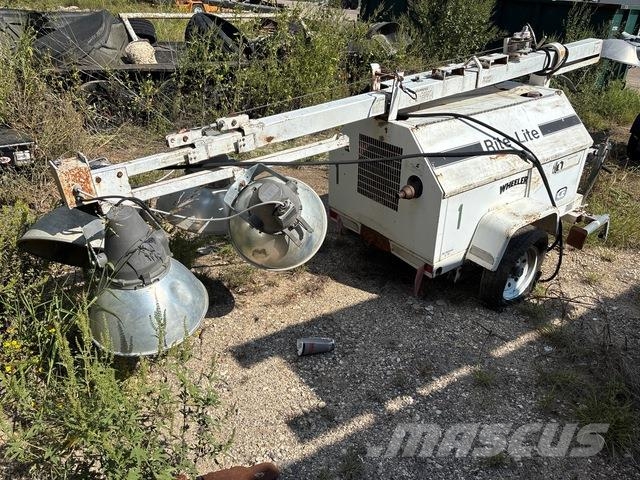 Coleman MH4000RLKH 拖车式灯塔