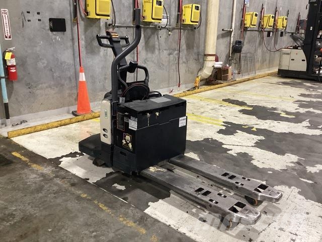 Crown PE4500 Transpallet elettrici a timone