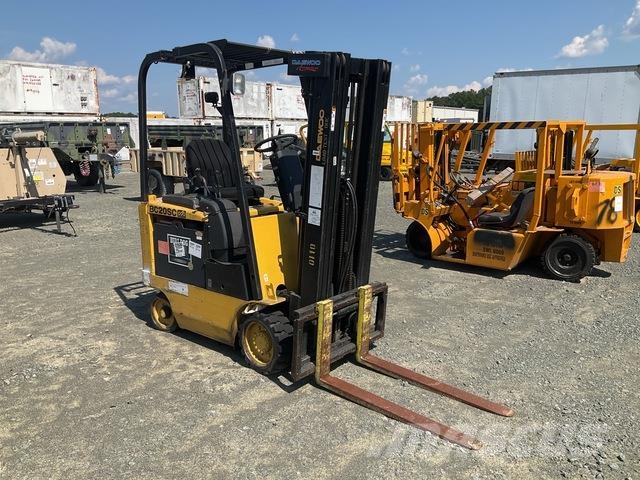 Daewoo BC205C 电动叉车
