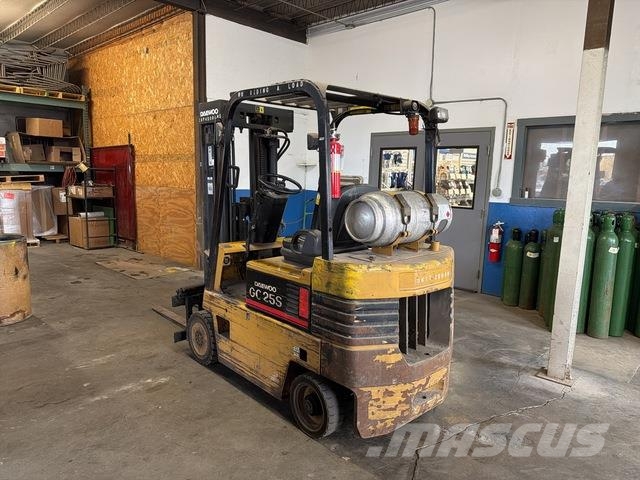 Daewoo GC25S-2 Otras carretillas elevadoras
