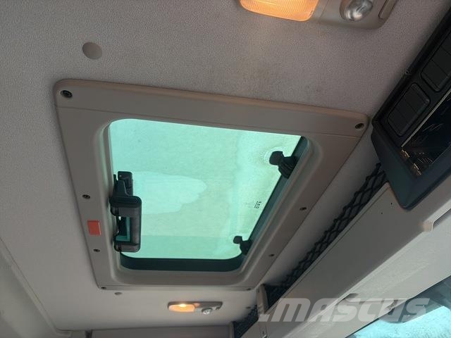 DAF CF 530 Camiões de chassis e cabine