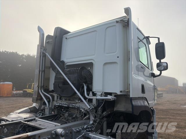 DAF CF 530 Camiões de chassis e cabine