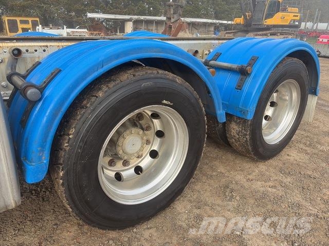 DAF CF 530 Camiões de chassis e cabine