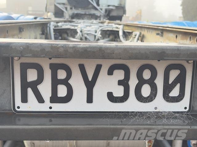 DAF CF 530 Camiões de chassis e cabine
