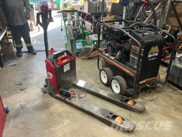 Dayton 55PD65 Transpallet elettrici a timone