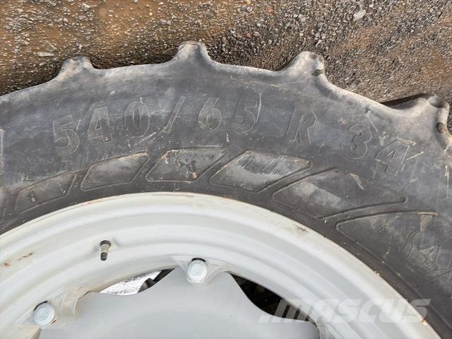Deutz-Fahr 5105.4GS الجرارات