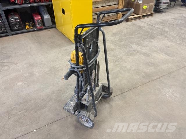 DeWalt D25980 Stavebnictví - ostatní